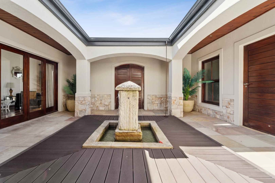 6 Bedroom Property for Sale in Atlantic Beach Golf Estate Western Cape